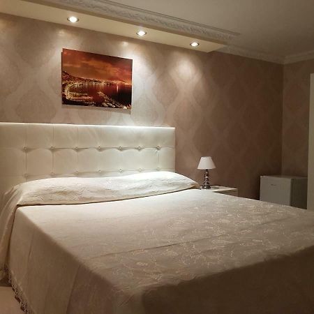 Melissa A Toledo Villa Naples Exterior photo