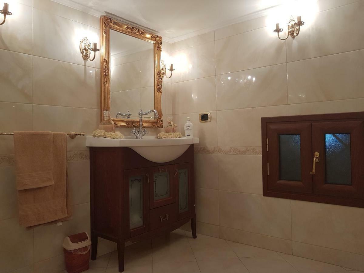 Melissa A Toledo Villa Naples Exterior photo