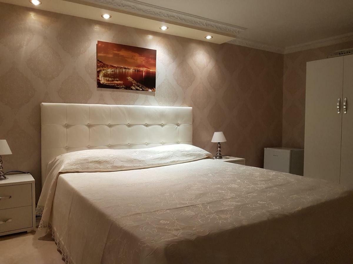 Melissa A Toledo Villa Naples Exterior photo
