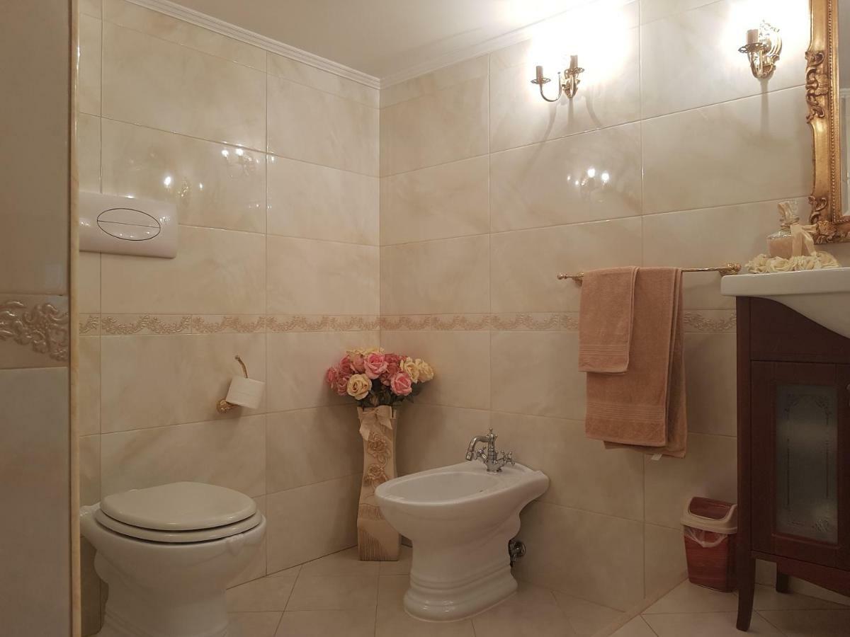 Melissa A Toledo Villa Naples Exterior photo